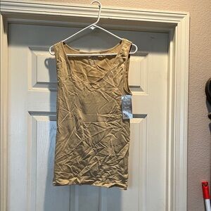 Women's Tan tank Top JUST one New 2x